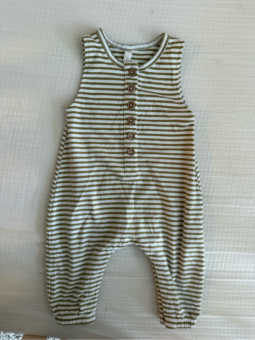 Quincy Mae Striped Sleeveless Baby Romper in Olive & White- EUC- 0-3 months